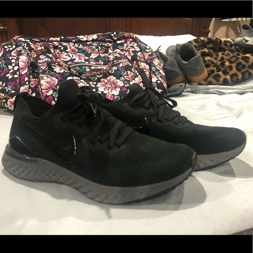Nike React Black Size 9